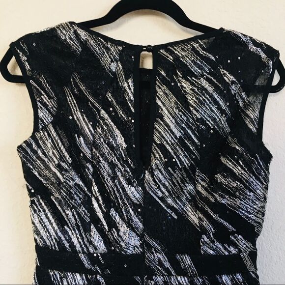 Silver Metallic Sequin LBD Cocktail Dress Sz M NWT - Picture 9 of 12